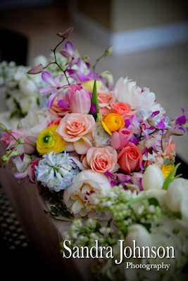 Best Lakeside wedding at Paradise Cove in Orlando, Florida - Wedding photographer - Sandra Johnson (SJFoto.com)